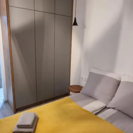 Luxloft Z Garazem Apartment *
